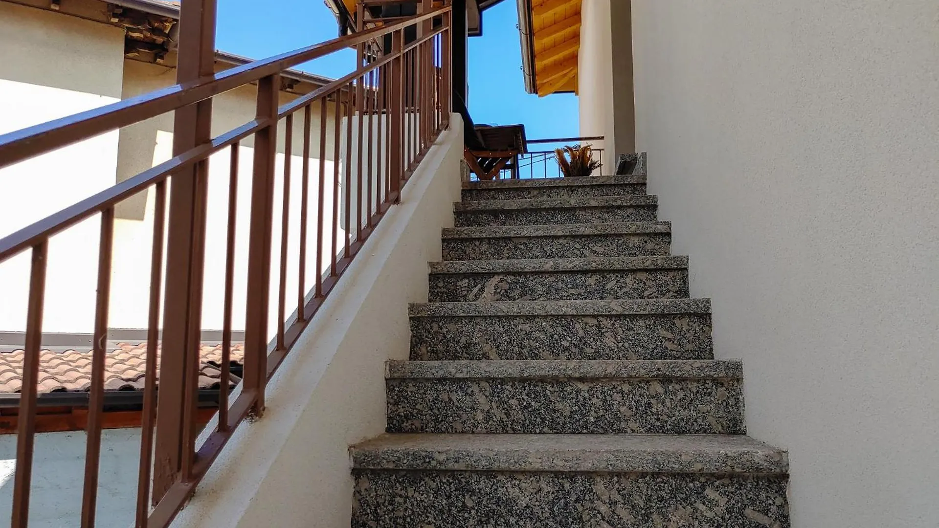 Piazzetta Dongo Apartment Italy