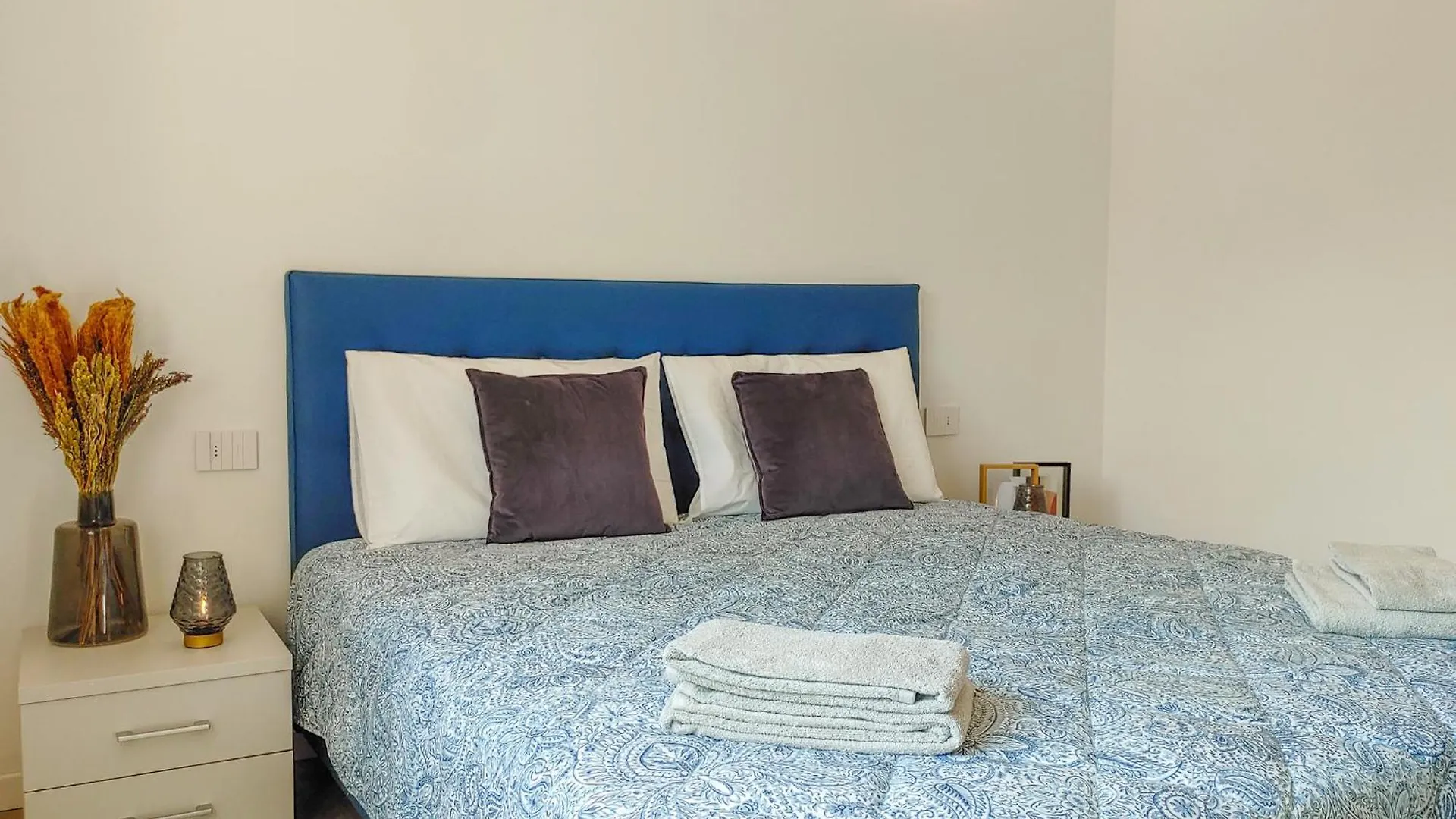 Piazzetta Dongo Apartment Italy